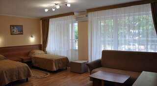 Гостиница Санаторно-курортный комплекс ДиЛуч Анапа Двухместный номер с 2 отдельными кроватями: лечение включено-2